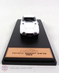 1:43 Toyota 2000 GT MF10 1969 - white