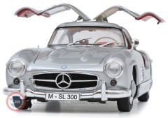 1:18 1954 Mercedes Benz 300SL Gullwing (W198)