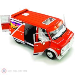 1:18 1976 Chevrolet G-series Van Good Times Machine