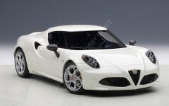 1:18 2013 Alfa Romeo 4C