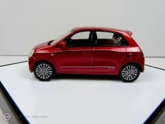 1:43 2014 RENAULT TWINGO III rouge flamme