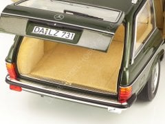 1:18 1982 Mercedes Benz 200 T-Modell S123 - W123