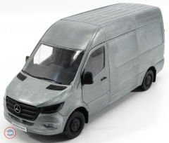 1:18 2018 Mercedes Benz Sprinter Van Kastenwagen Rugged Edition