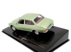 1:43 1969 Peugeot 504