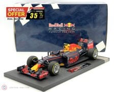 1:18 2016 Red Bull Racing Tag Heuer RB12 #26