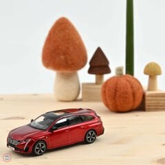 1:43 2021 Peugeot 308 SW GT Kırmızı