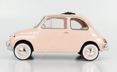 1:18 1968 Fiat 500 L