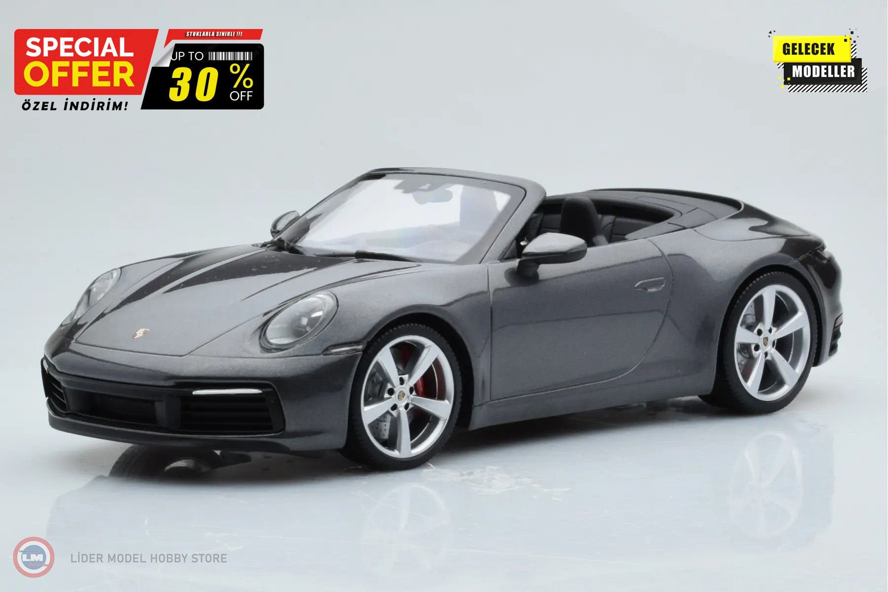 1:18 2019 Porsche  911 (992) Carrera 4S Cabriolet