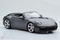 1:18 2019 Porsche  911 (992) Carrera 4S Cabriolet