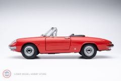 1:18 1966 Alfa Romeo 1600 Duetto Spider