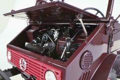 1:18 1953 Mercedes Benz Unimog U401