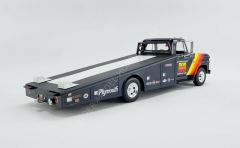 1:18 1970 Dodge D300 Ramp Truck Dan Gurney's Plymouth AAR Trans Am Team