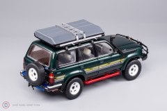 1:18 1990 Toyota Land Cruiser with Roof Pack