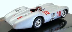 1:43 1955 Mercedes Benz W196 R Streamliner #18