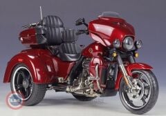 1:12 2021 Harley-Davidson CVO Tri Glide