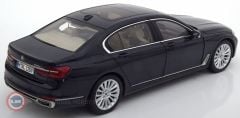 1:18 Paragon 2016 BMW 750Li XDrive G12 Imperial Blue