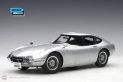 1:18 1967 Toyota 2000GT