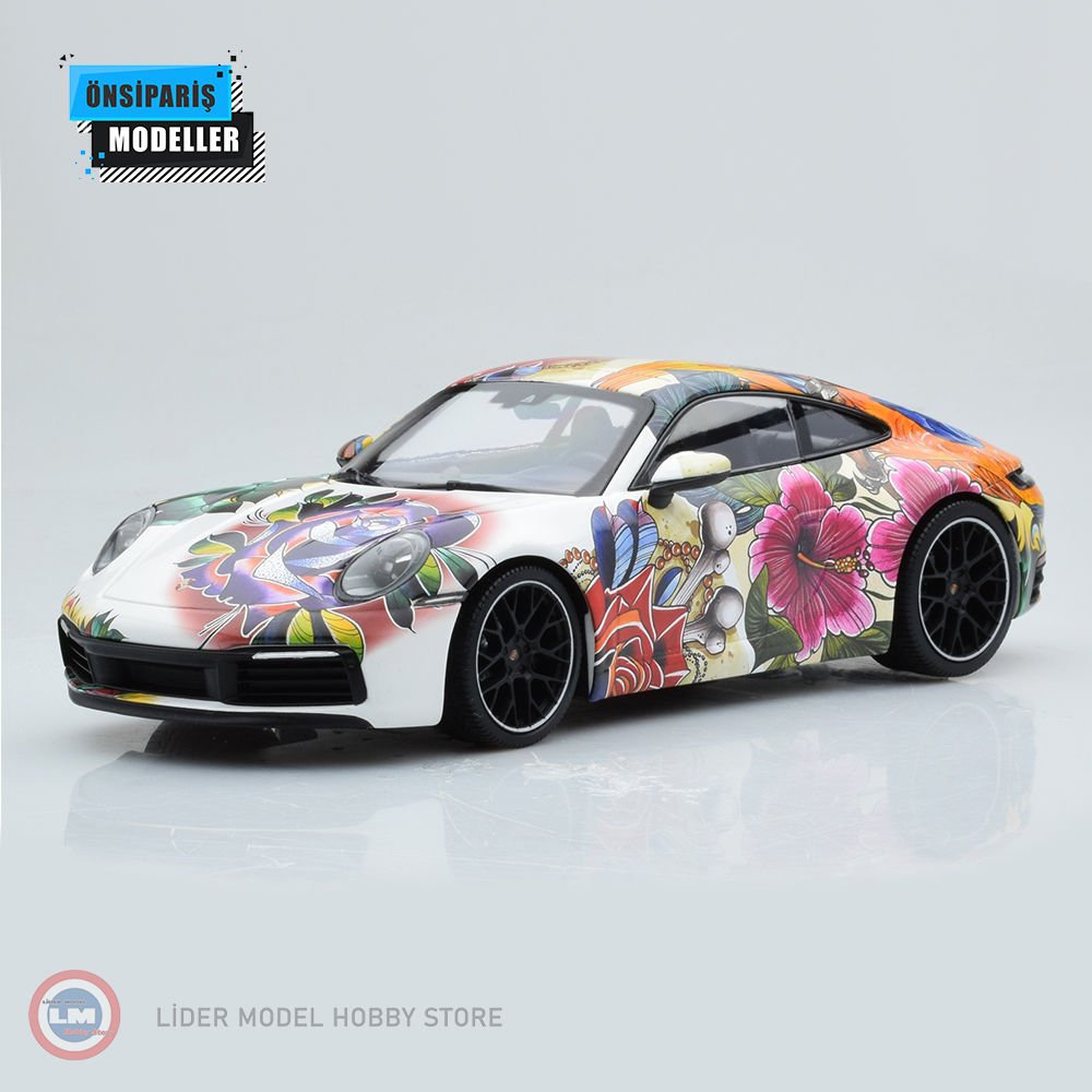 1:18 2019 Porsche 911 Carrera 4S Coupe Flower Design