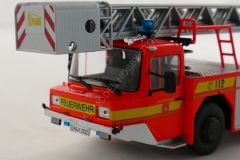 1:43 Iveco Magirus DLK 23-12 mit Drehleiter Feuerwehr Lam İtfaiye