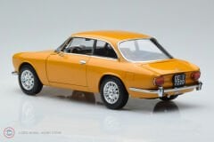 1:18 1970 Alfa Romeo 1750 GTV