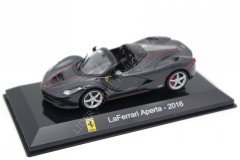 1:43 2016 Ferrari LaFerrari Aperta