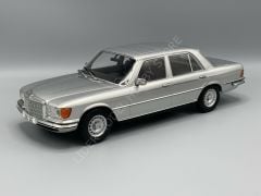 1:18 1972 Mercedes Benz S Class 280 SE W116