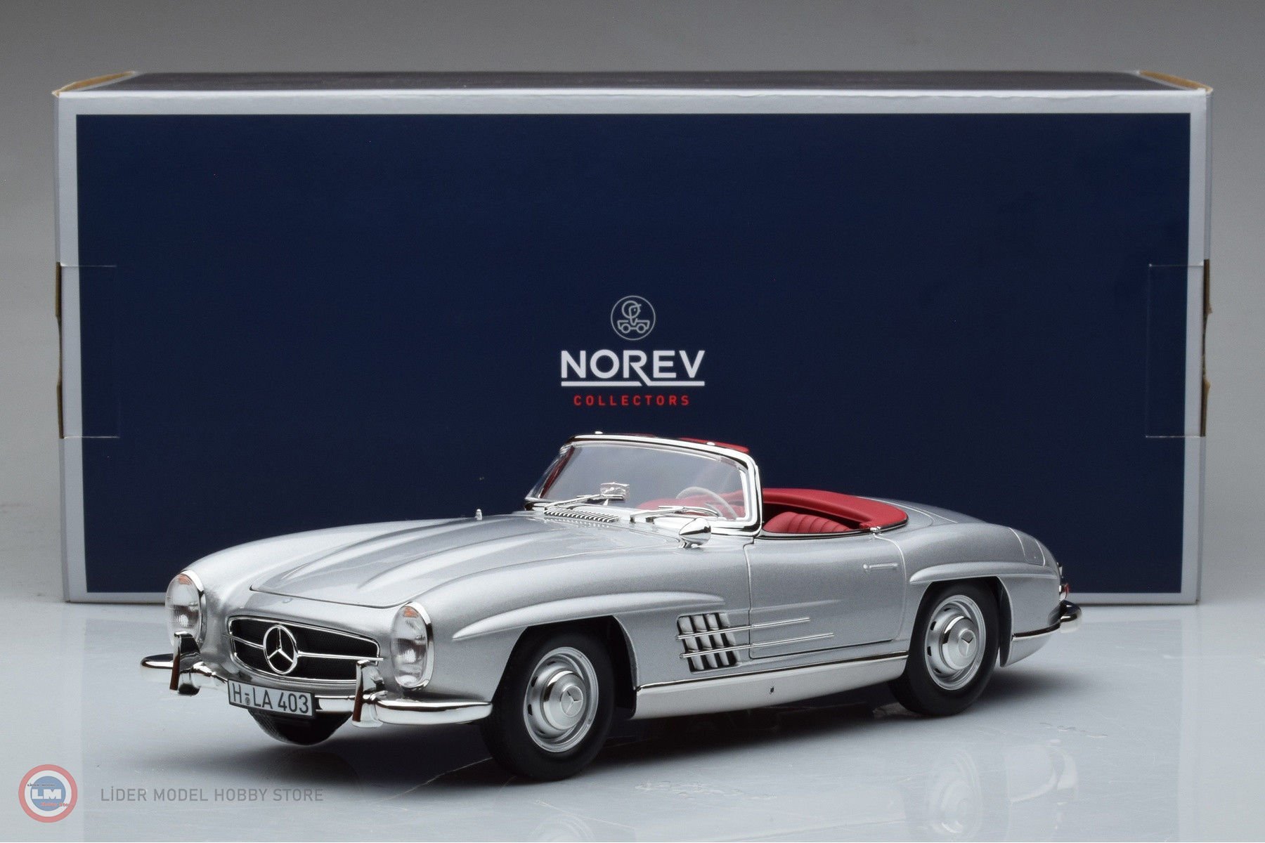 1:18 1957 Mercedes Benz 300SL Roadster w198