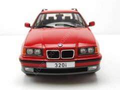 MCG MCG18154 Scale 1/18  BMW 3-SERIES 320i (E36) TOURING 1995 RED