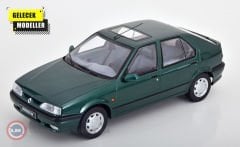 1:18 1994 Renault 19 - green