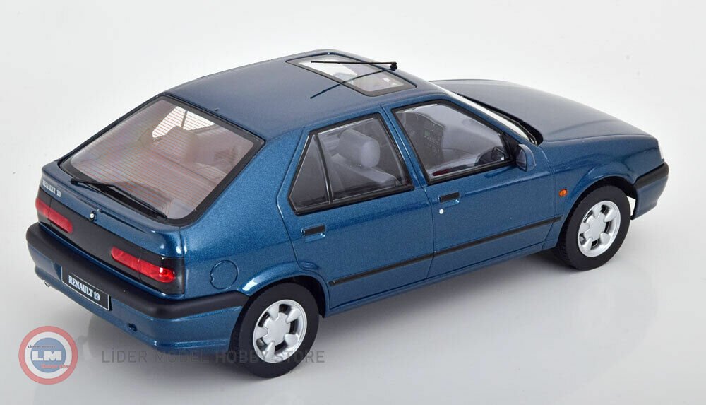 Modèle Réduit Triple 9 Renault 19 Bleu Métallisé 1994 - Échelle 1/18, Métal, Neuf Sous Blister