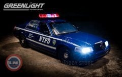 1:18 2001 Ford Crown Victoria NYPD Polis Aracı