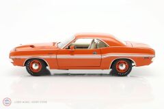 1:18 1970 Dodge Challenger R/T Scat Pack