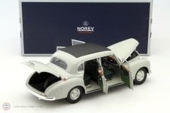 1:18 1955 Mercedes Benz 300 W186