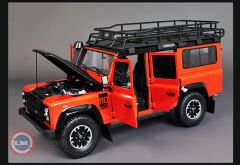 1:18 2015 Land Rover Defender 110 Adventure Edition