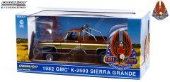 1:18 1982 GMC K-2500 Sierra Grande