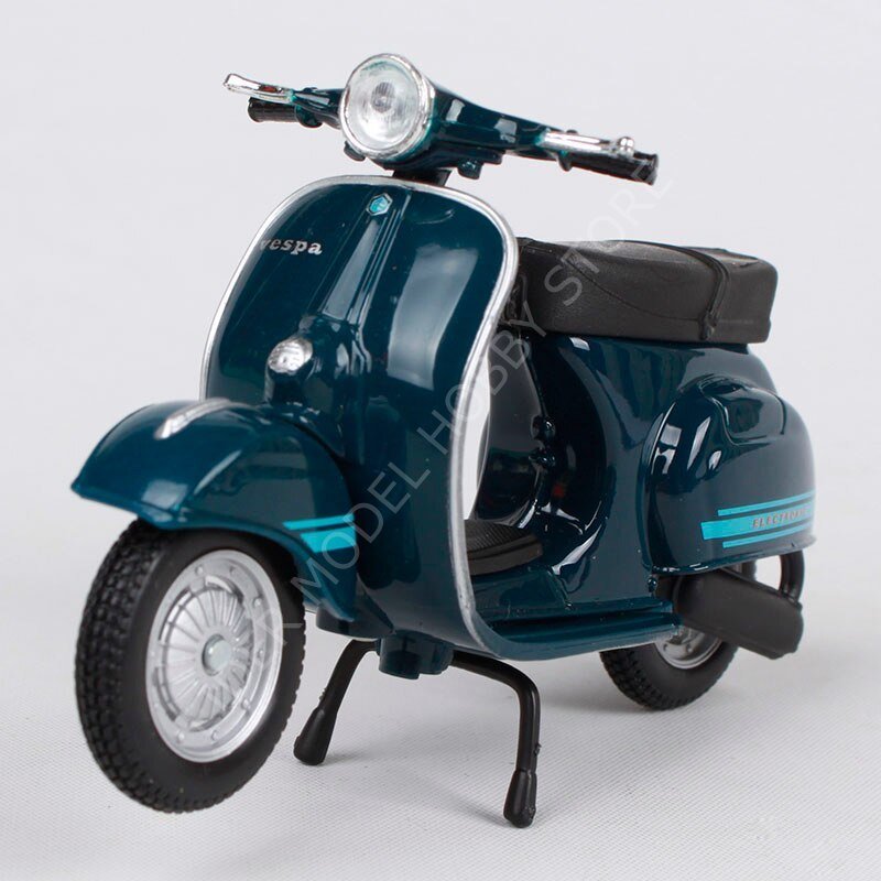 1:18  1976 Vespa 125 ET3 Primavera