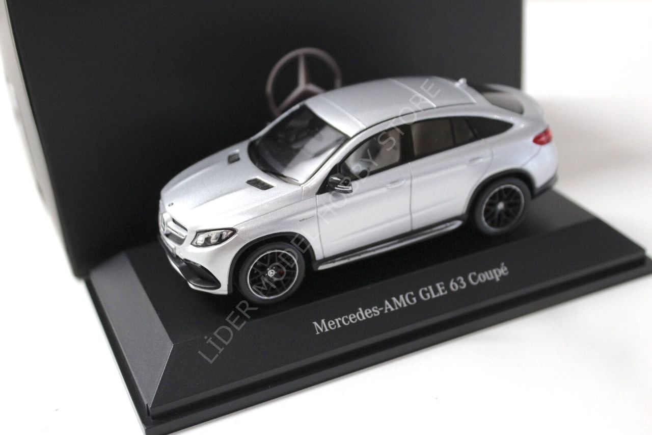 1:43 2016 Mercedes Benz AMG GLE 63 Coupe