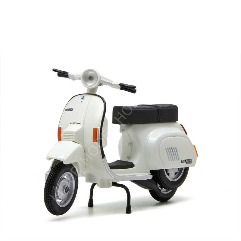 1:18 1984 Vespa PK 125 Automatica