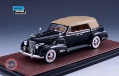 1:43 1938 Cadillac V16 Series 90 Fleetwood Sedan - black