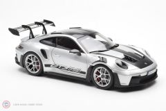 1:18 2022 Porsche 911 GT3 RS Weissach pack