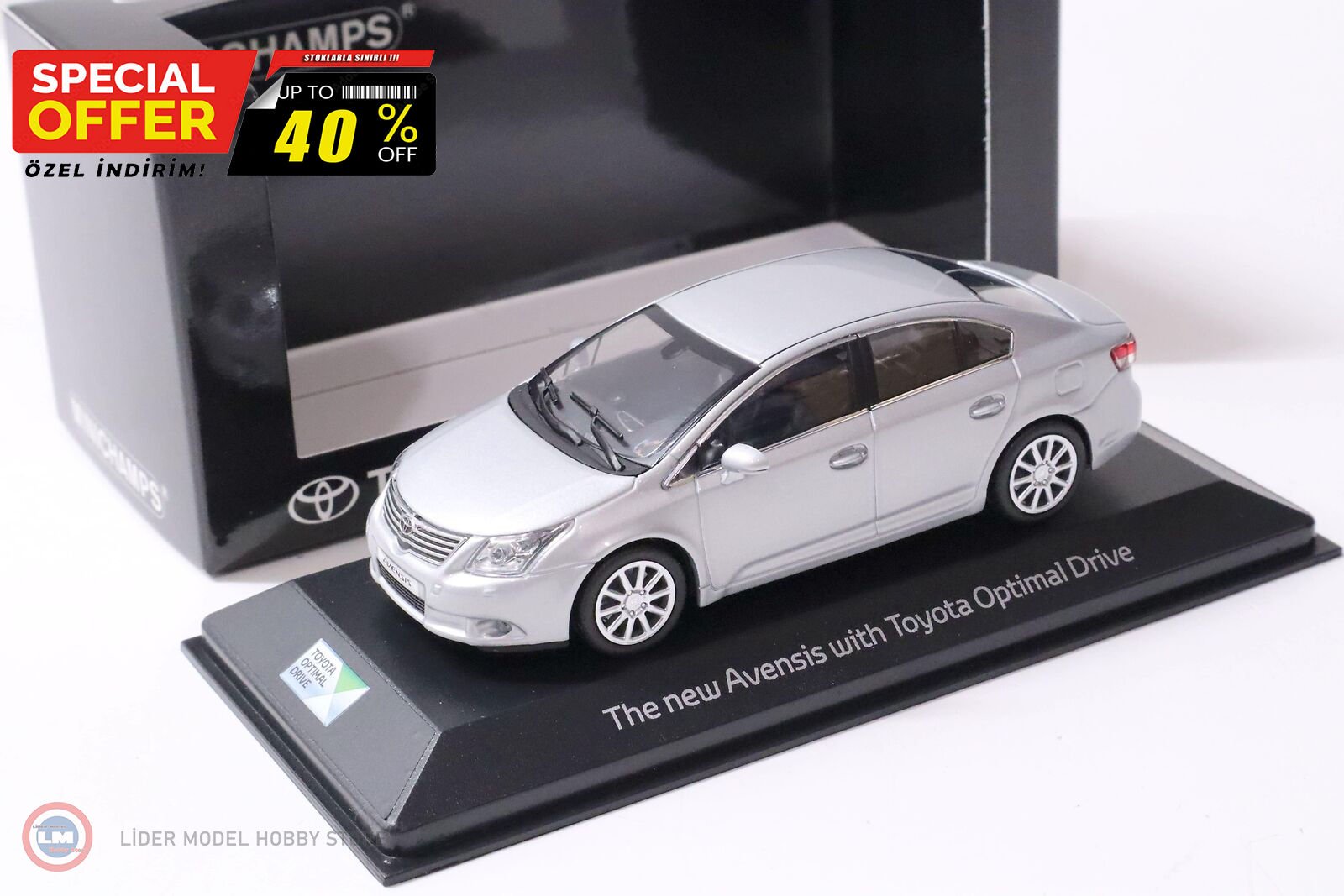 1:43 2009 Toyota Avensis T27 Limousine