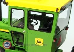 1:32  John Deere 7520 with cabin Traktör