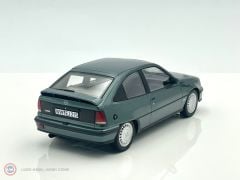 1:18 1987 Opel Kadett GSi