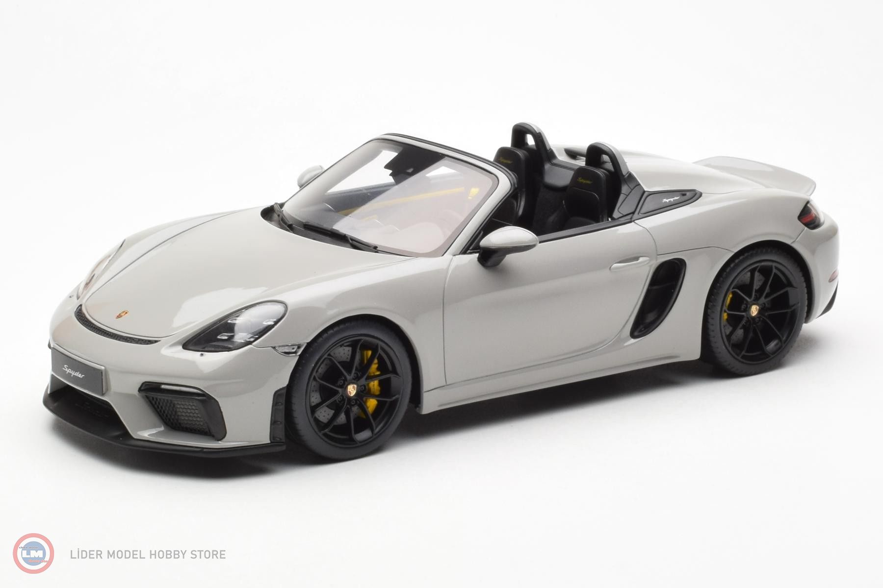 1:18 2020 PORSCHE 718 (982) BOXSTER SPYDER - CRAYON GREY