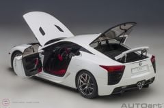 1:18 2010 Lexus LFA