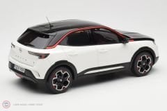 1:18 2021 Opel Mokka-E GS Line G20 Jade White