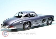 1:18 1955 Mercedes Benz 300 SL Gullwing W198