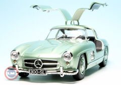 1:18 1955 Mercedes Benz 300 SL Gullwing W198