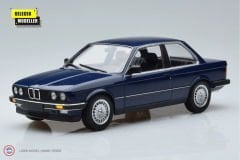 1:18 1982 BMW 323i (E30)