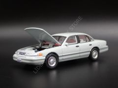 1:64 1993 Ford Crown Victoria